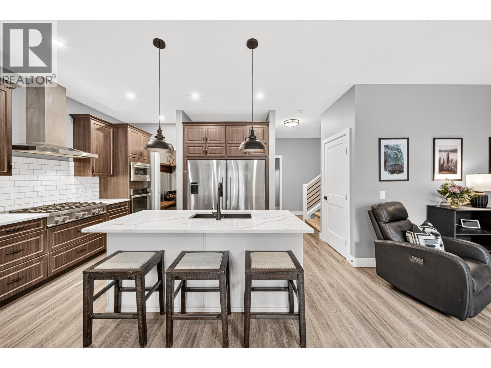 1385 CYPRESS Drive - 9