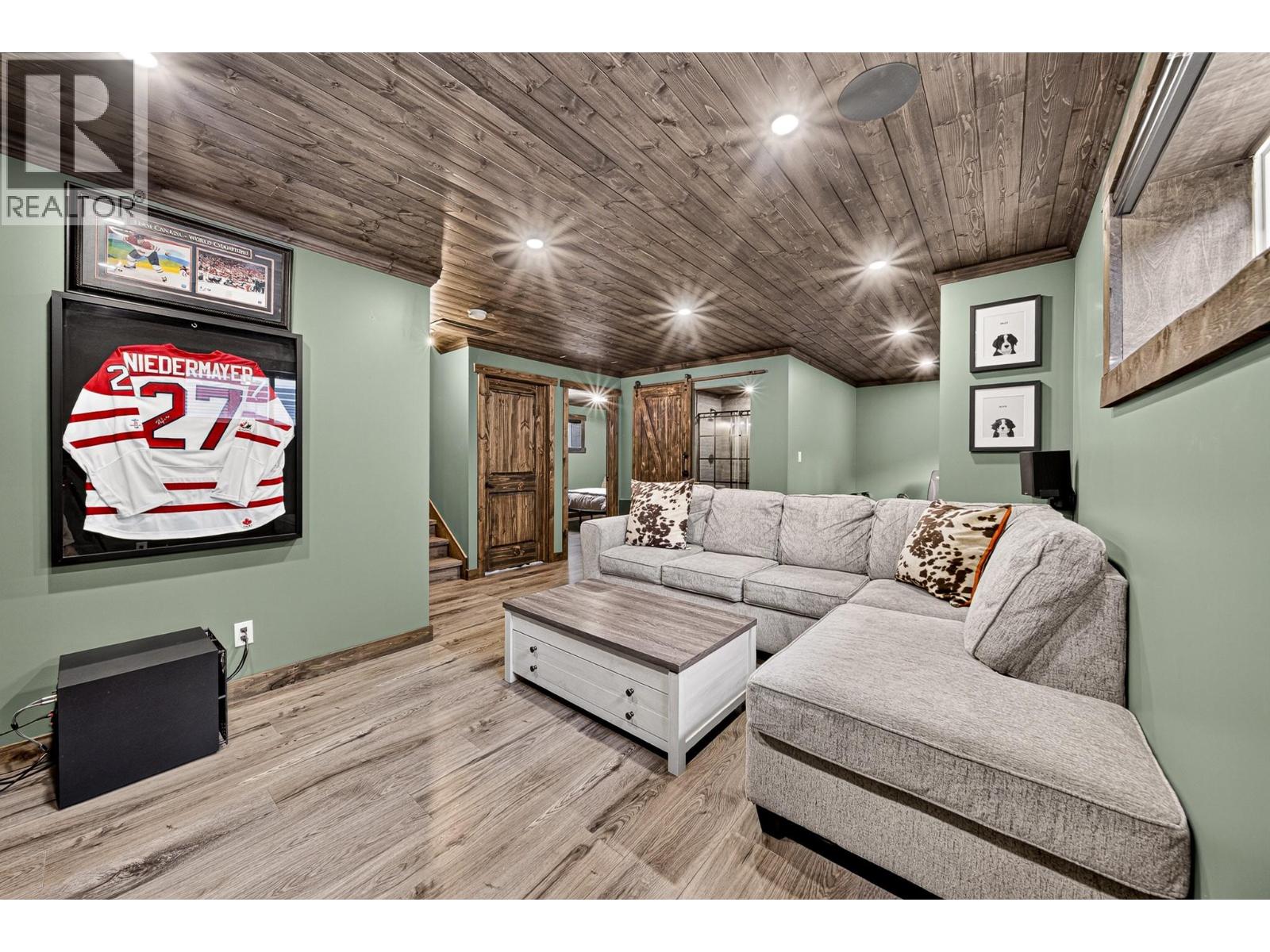 1385 CYPRESS Drive - 47