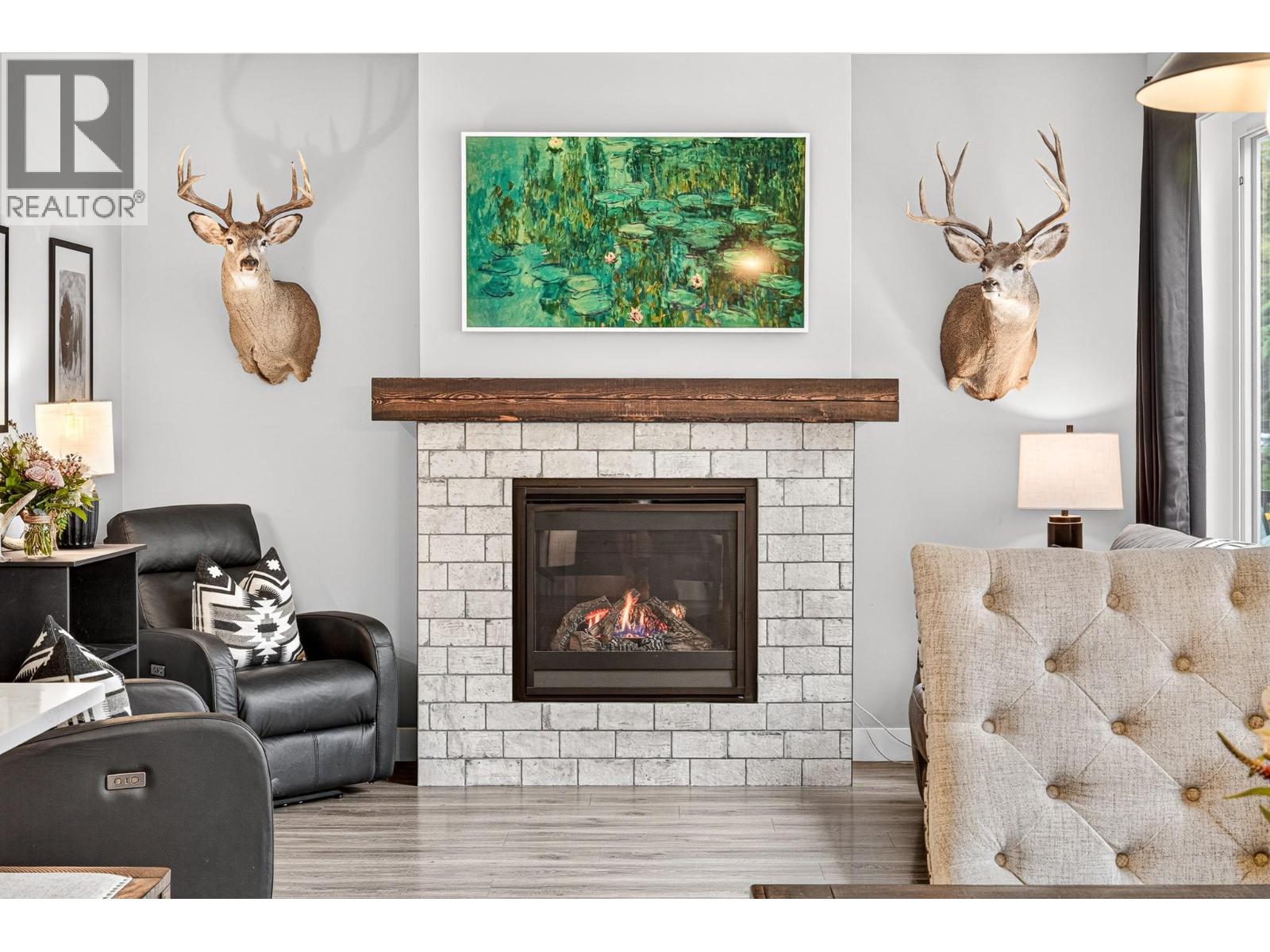 1385 CYPRESS Drive - 23