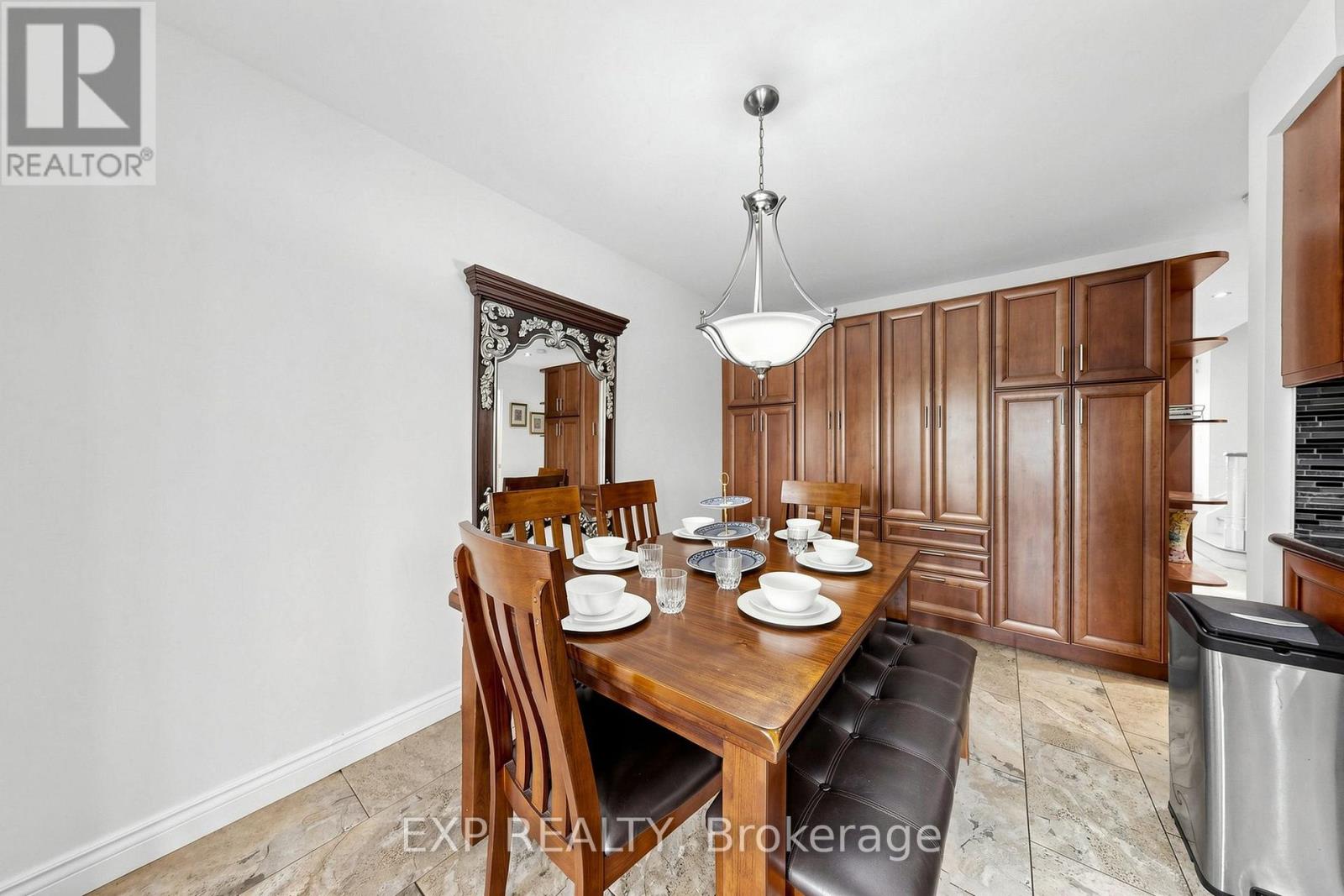 #35 455 APACHE COURT - 10