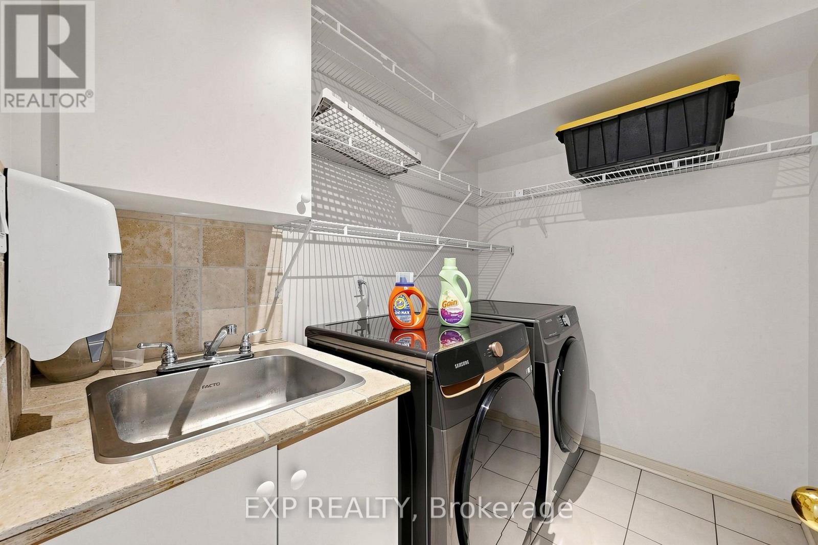 #35 455 APACHE COURT - 27