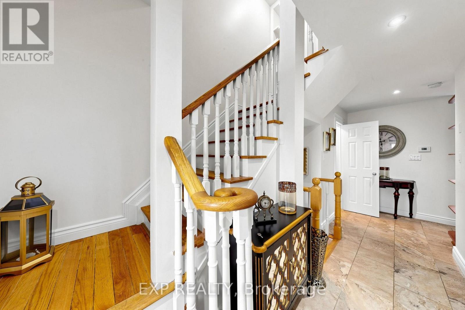 #35 455 APACHE COURT - 4