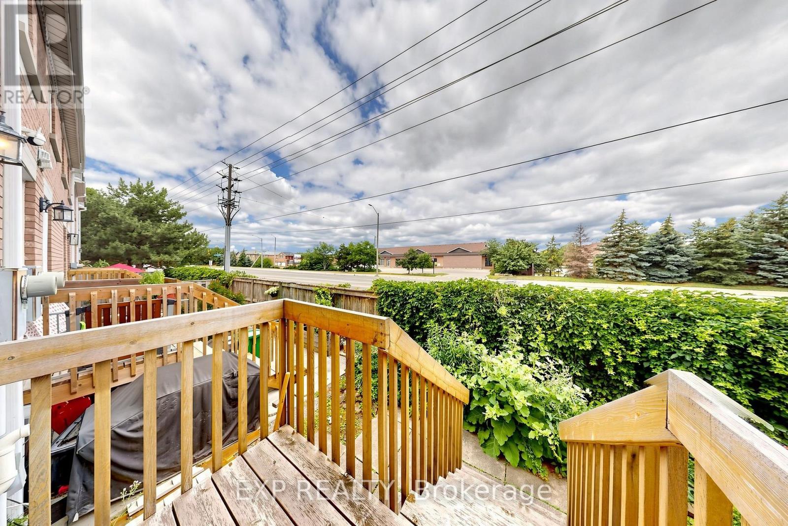 #35 455 APACHE COURT - 40