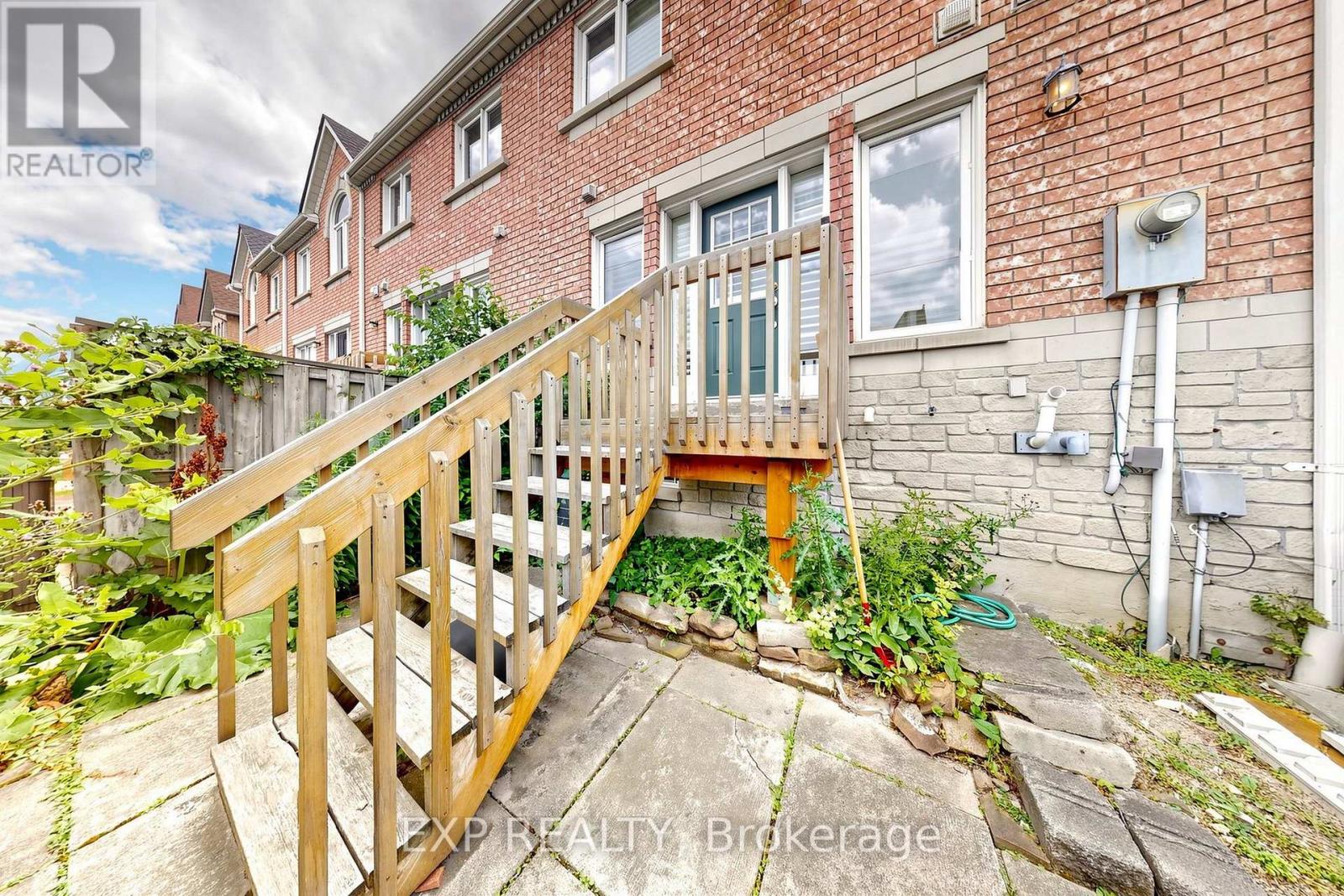 #35 455 APACHE COURT - 41