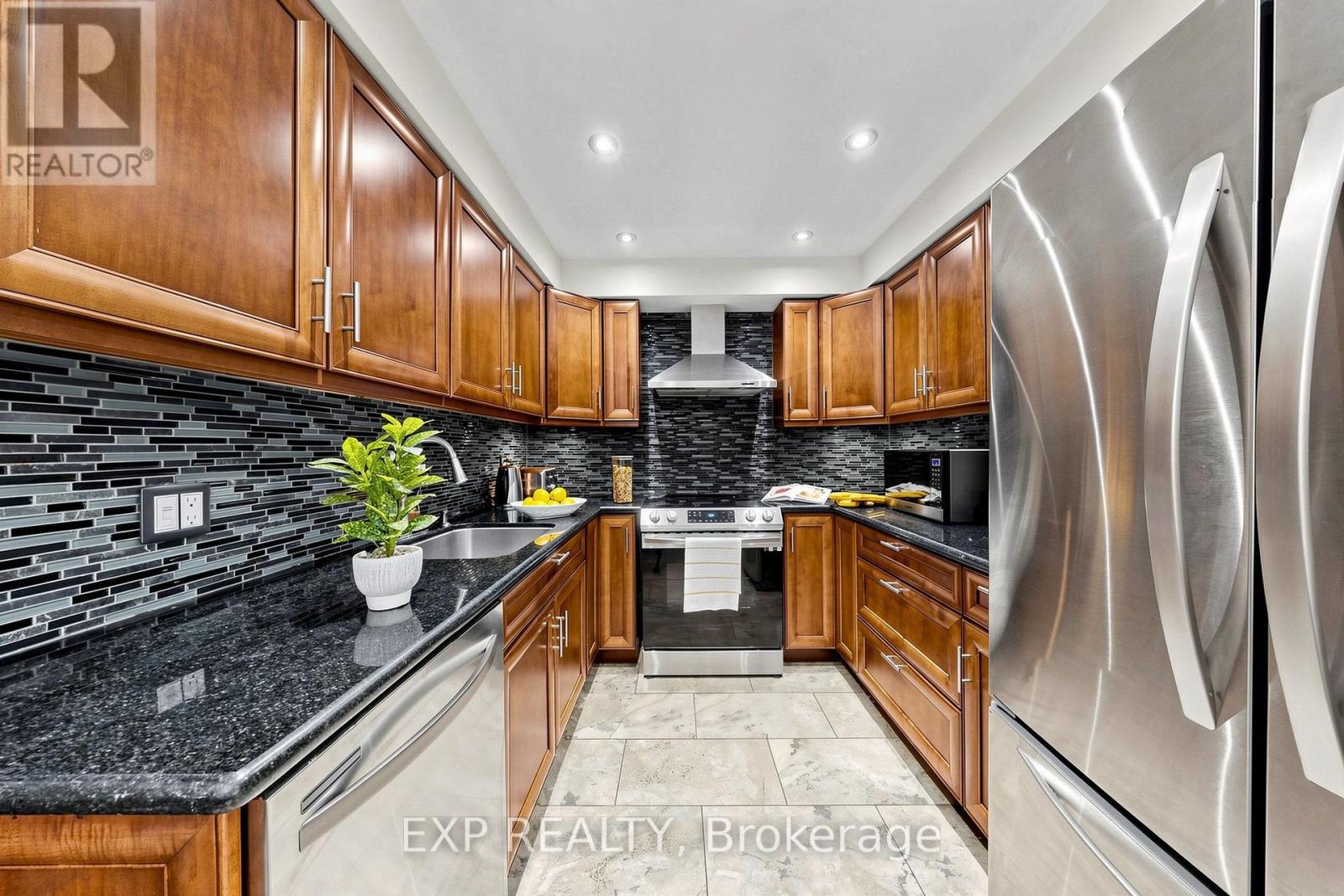 #35 455 APACHE COURT - 6