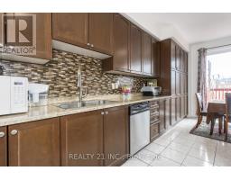 54 Tysonville Circle, Brampton, ON L7A4B1 Photo 12