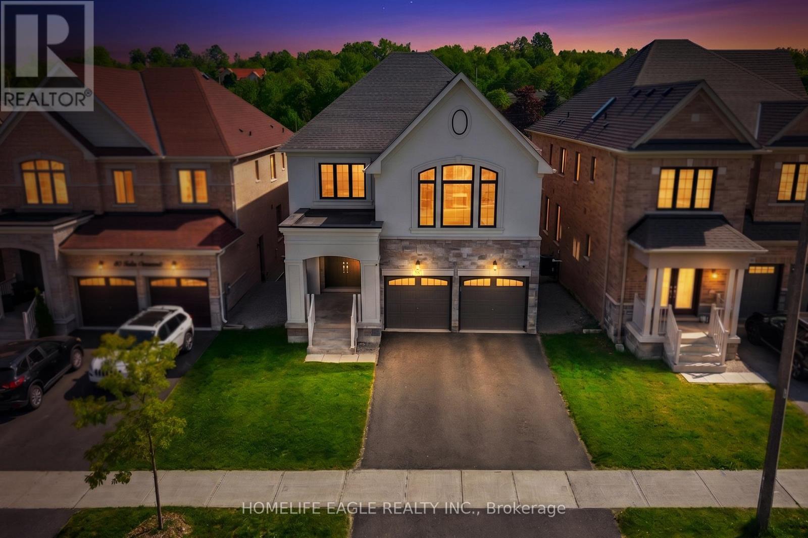 58 TESLA CRESCENT - 2