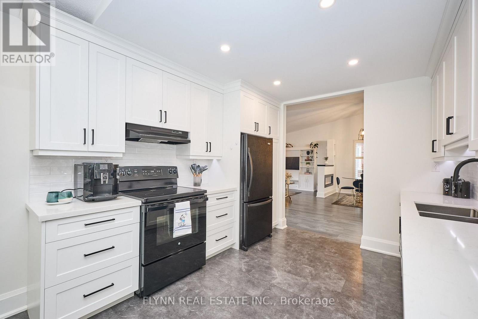 3907 CARDINAL DRIVE - 12