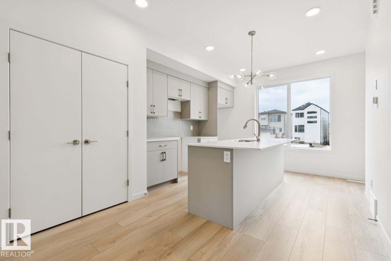 7524 KLAPSTEIN LINK LI SW - 11