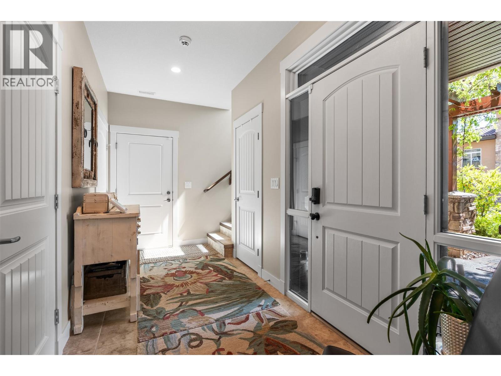 325 Cordon Place - 10