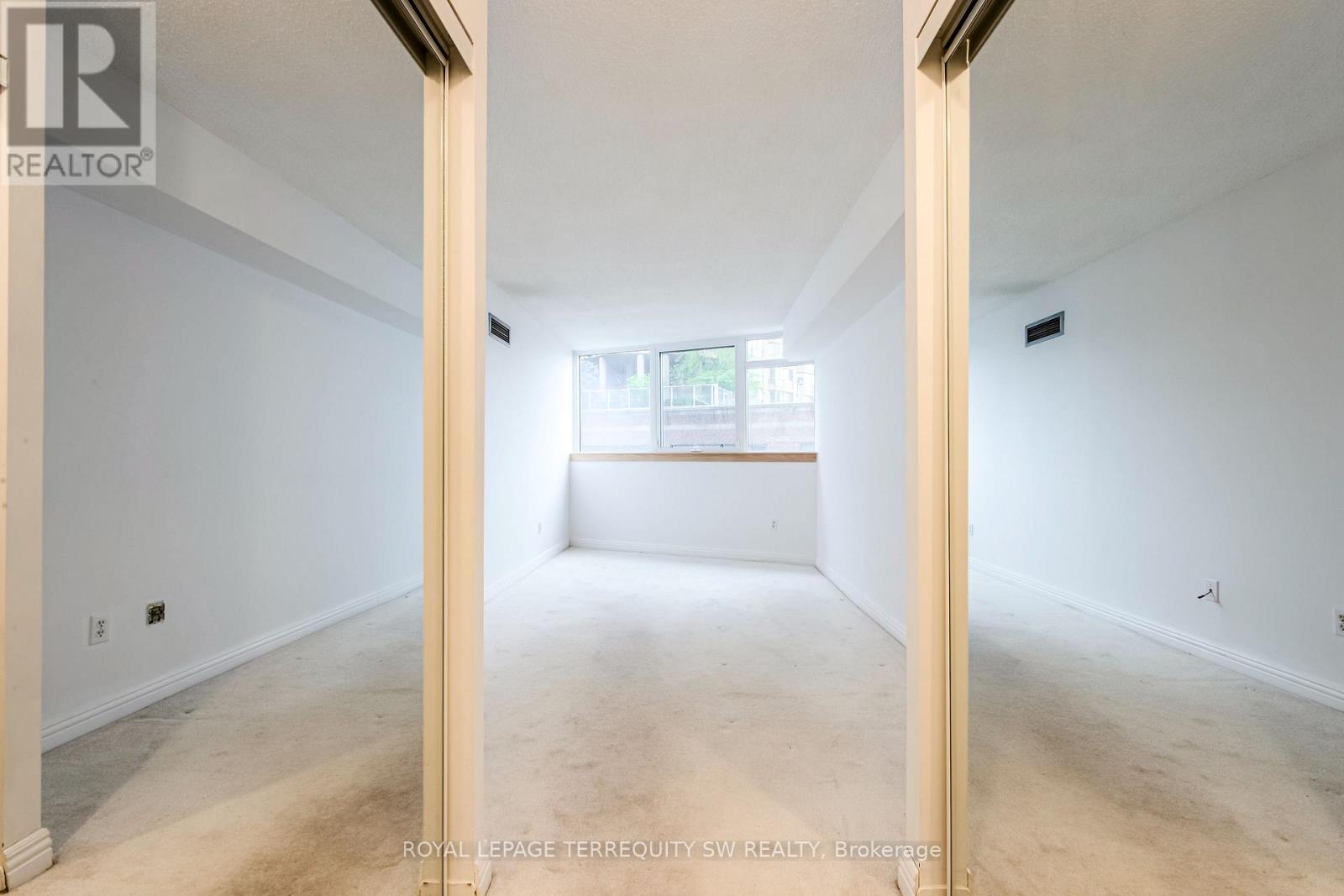 #407 1055 BAY STREET - 35