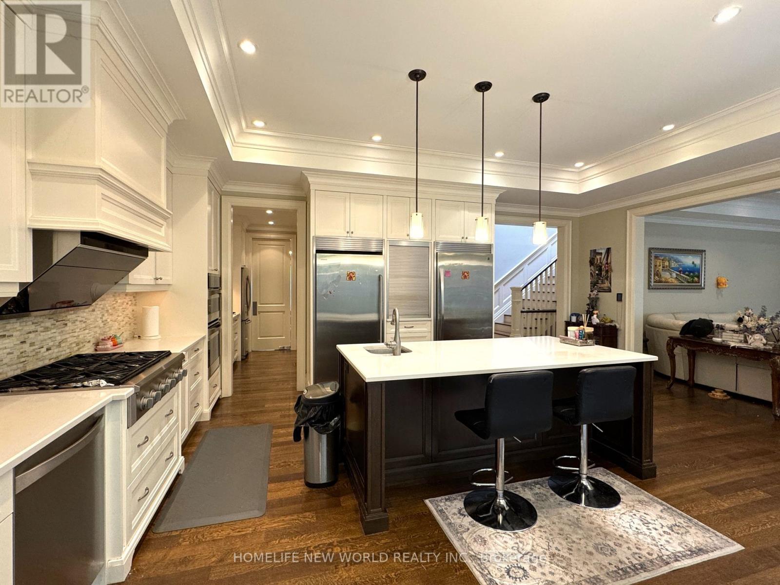 64 MONTRESSOR DRIVE - 16
