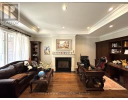 Dining room - 64 Montressor Drive, Toronto, ON M2P1Z4 Photo 6