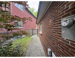 64 Montressor Drive, Toronto, ON M2P1Z4 Photo 48