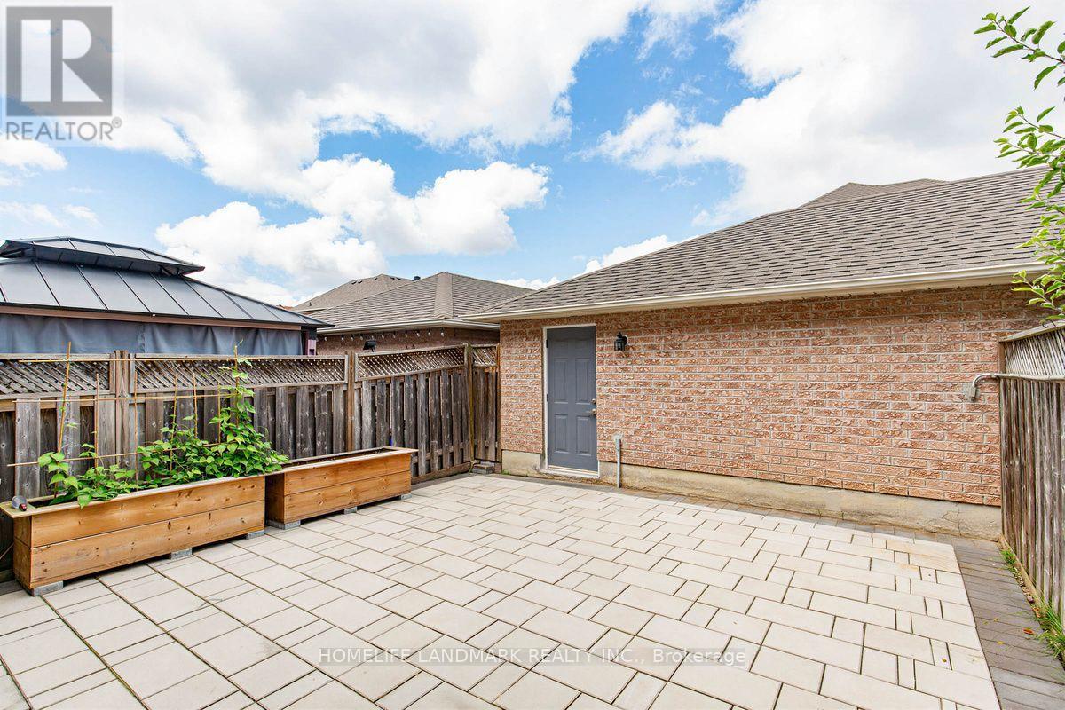2300 BUR OAK AVENUE - 32