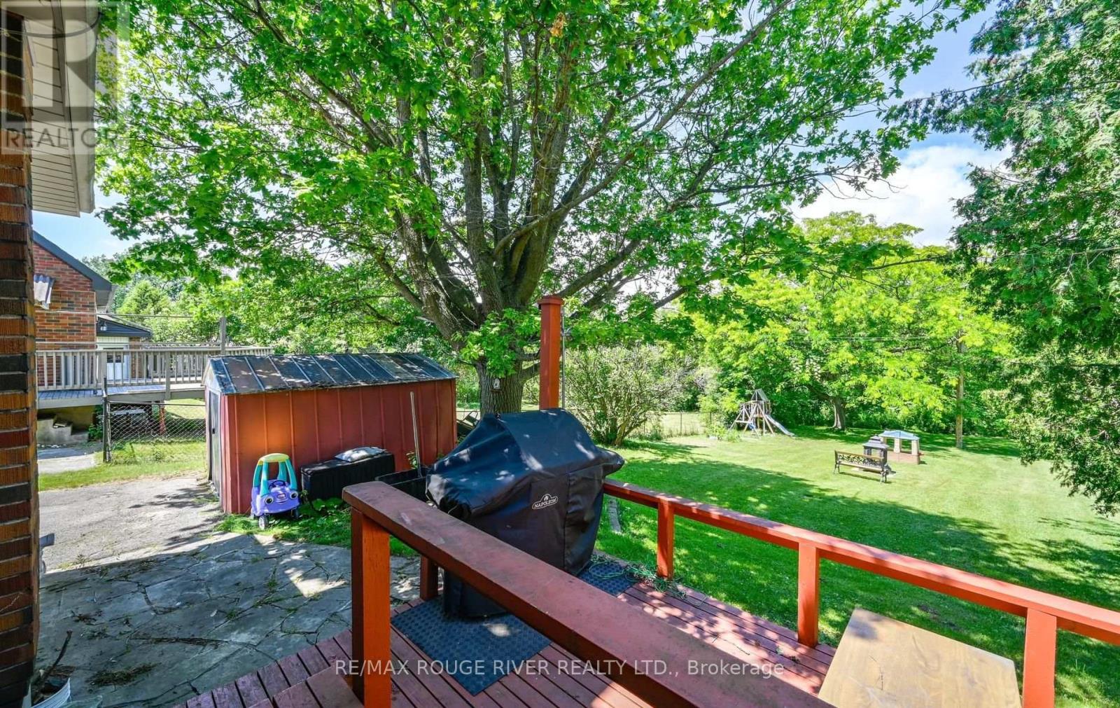 1576 HIGHWAY 2 ROAD - 37