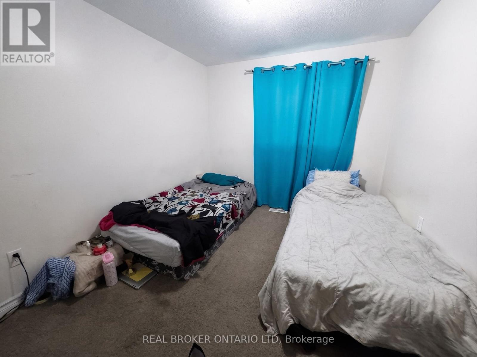 #25 475 SANDRINGHAM CRESCENT - 10