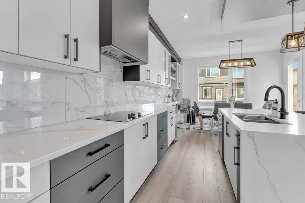 #3525 42 Ave - 8