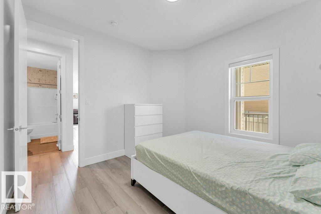 #3525 42 Ave - 28