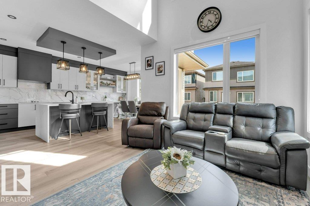 #3525 42 Ave - 13