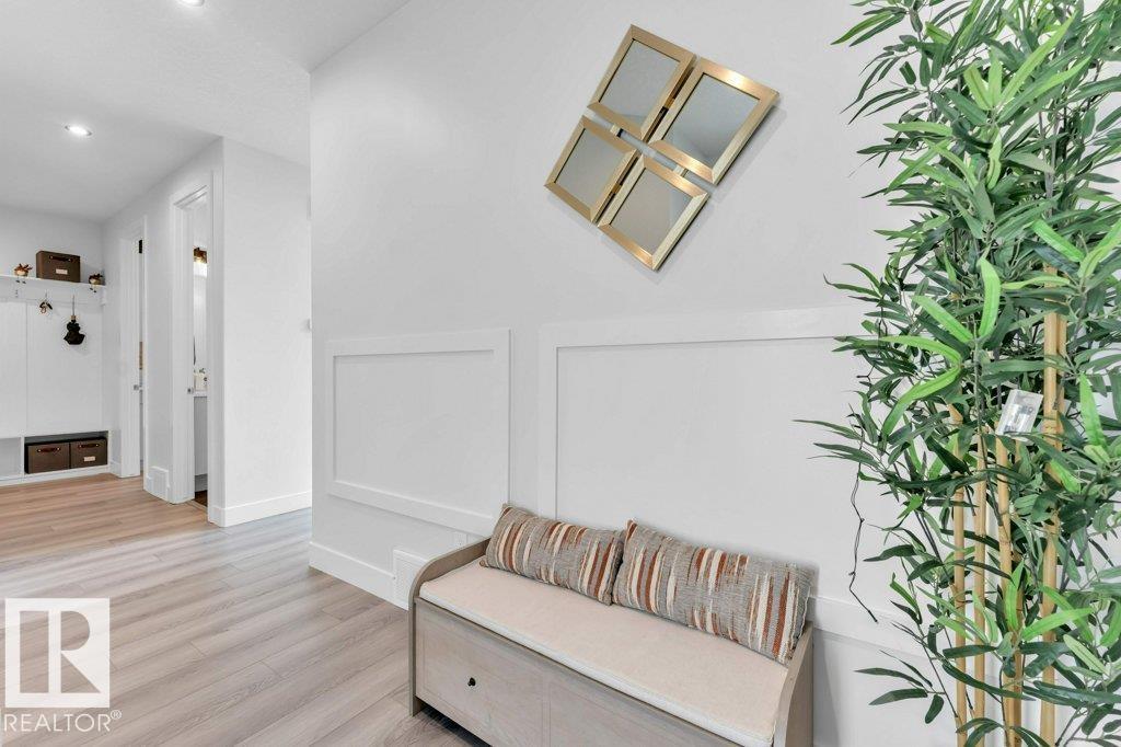 #3525 42 Ave - 32