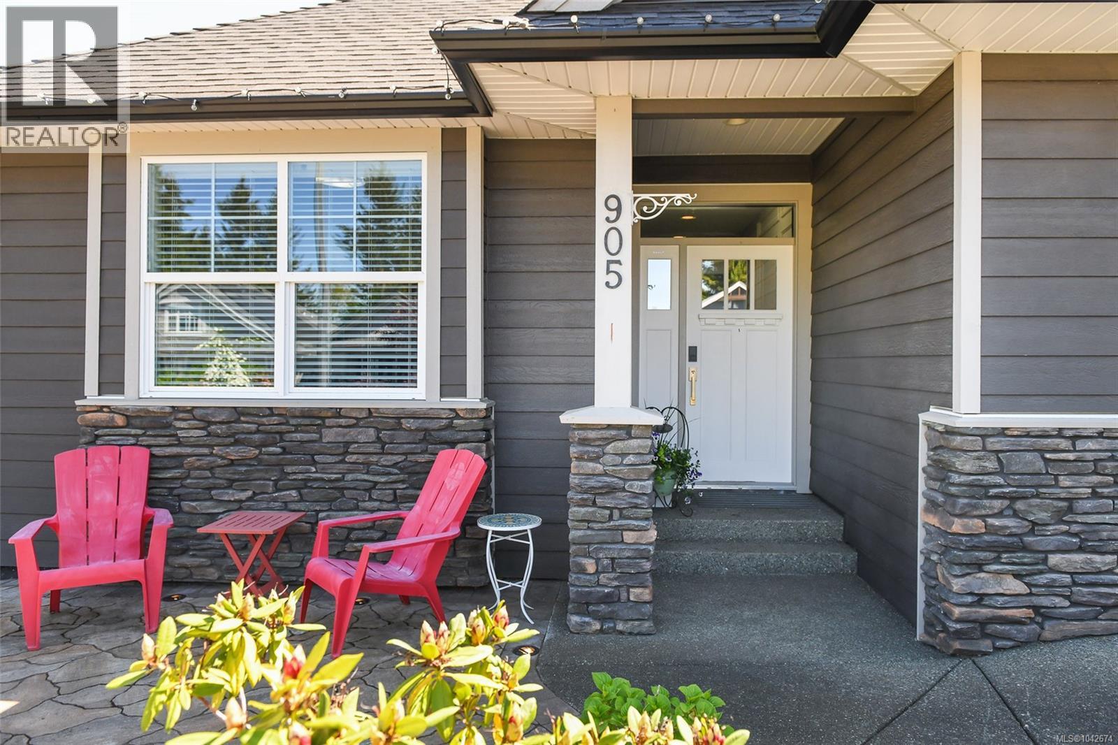 905 Prestwick Pl - 2