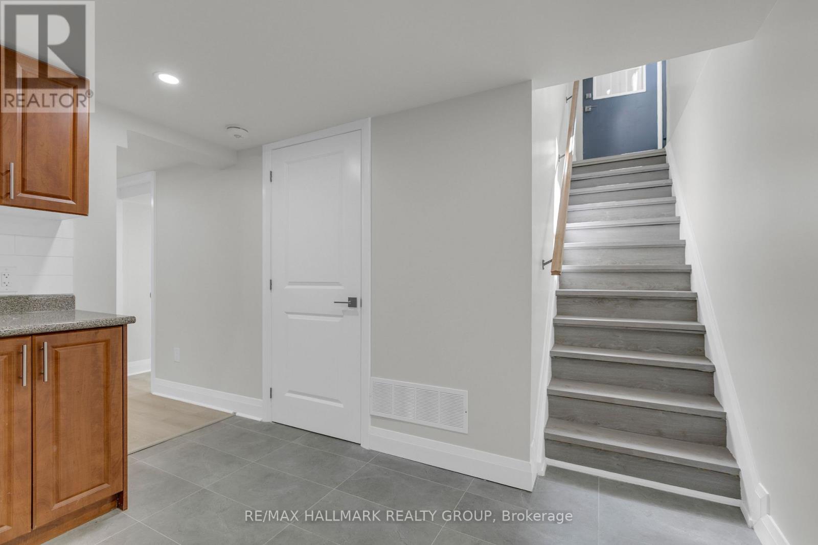 3336 KODIAK STREET - 18