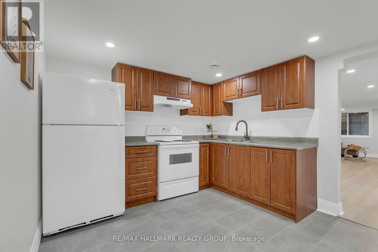3336 KODIAK STREET - 19
