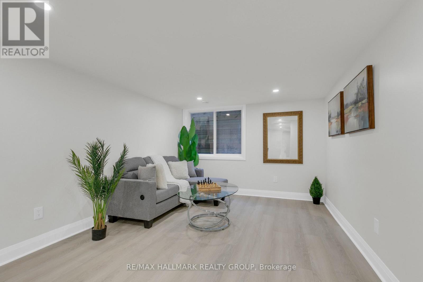 3336 KODIAK STREET - 24