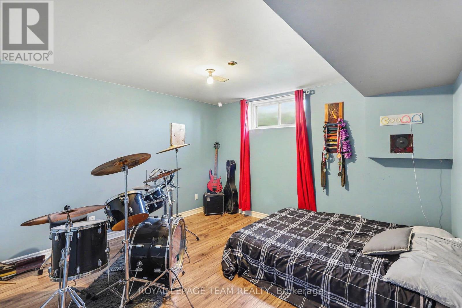 4038 CALBRENT WAY - 24