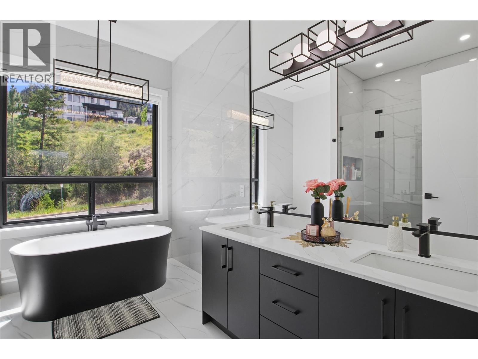 2185 Coldwater Drive, Kamloops