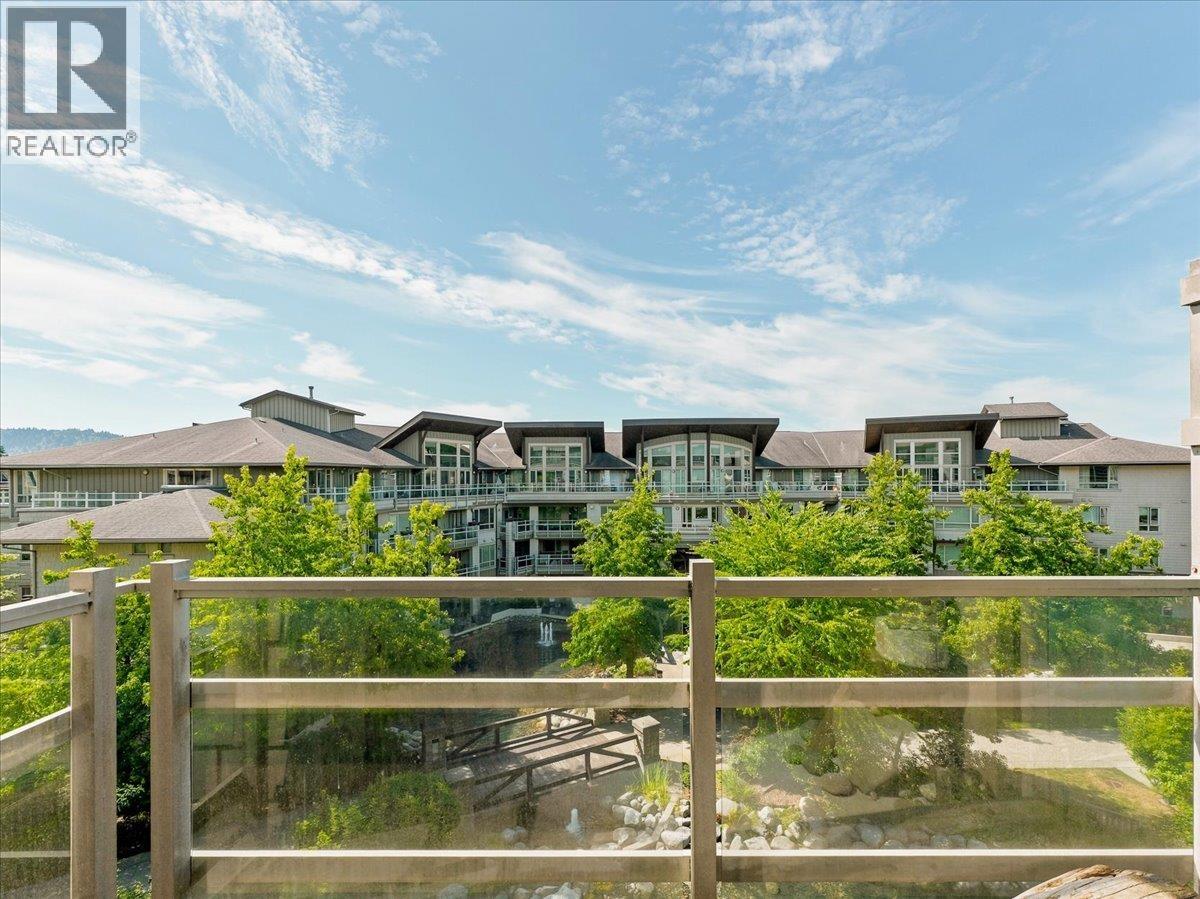 417 580 RAVEN WOODS DRIVE, North Vancouver