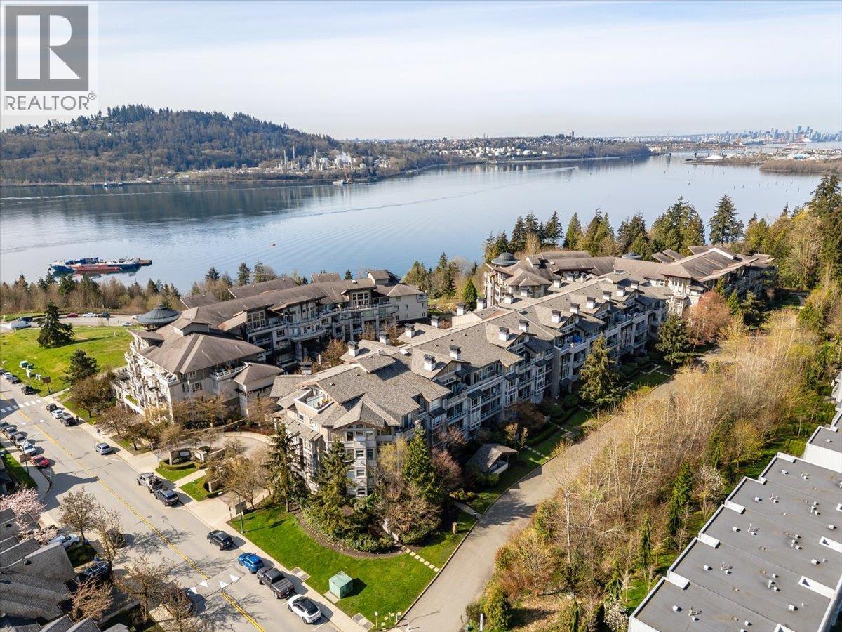 417 580 RAVEN WOODS DRIVE, North Vancouver