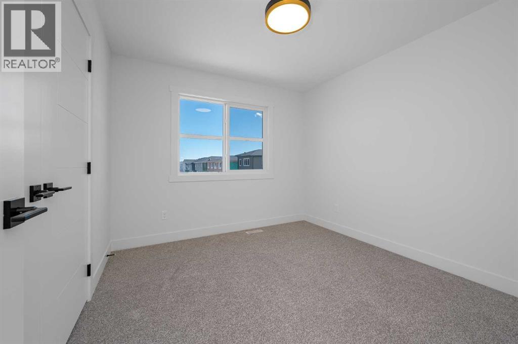 16 Waterford Place — photo 37