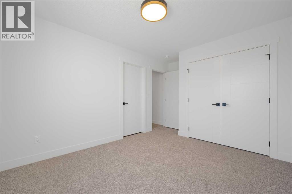 16 Waterford Place — photo 40