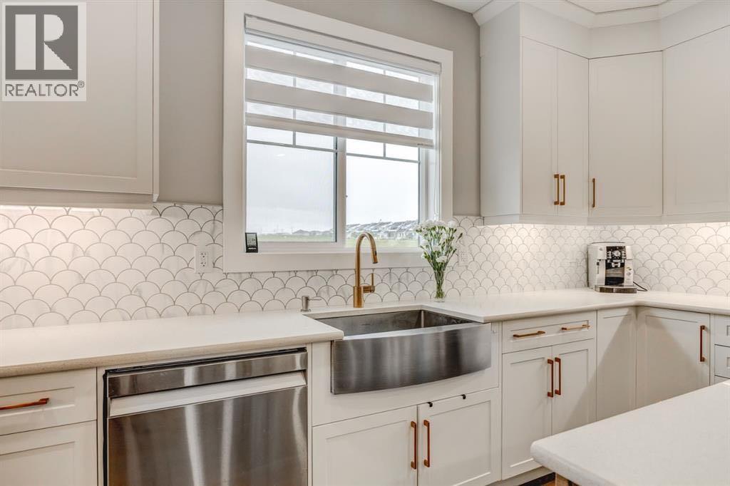 146 Yorkstone Way SW - 7