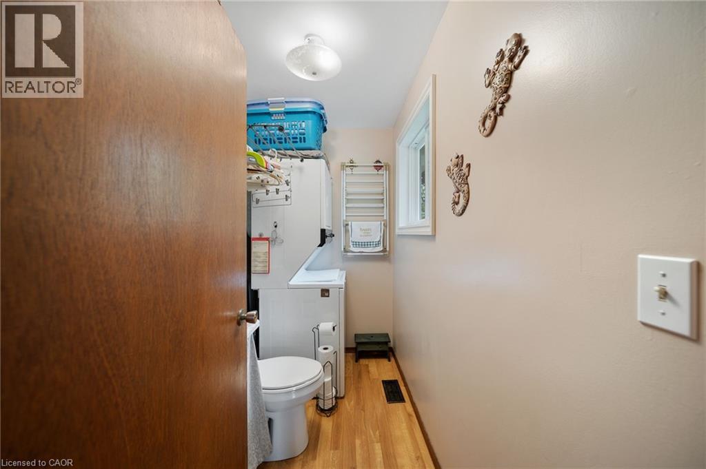 57 TALBOT Street W - Image 37