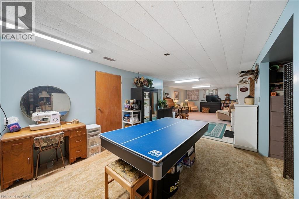 57 TALBOT Street W - Image 42