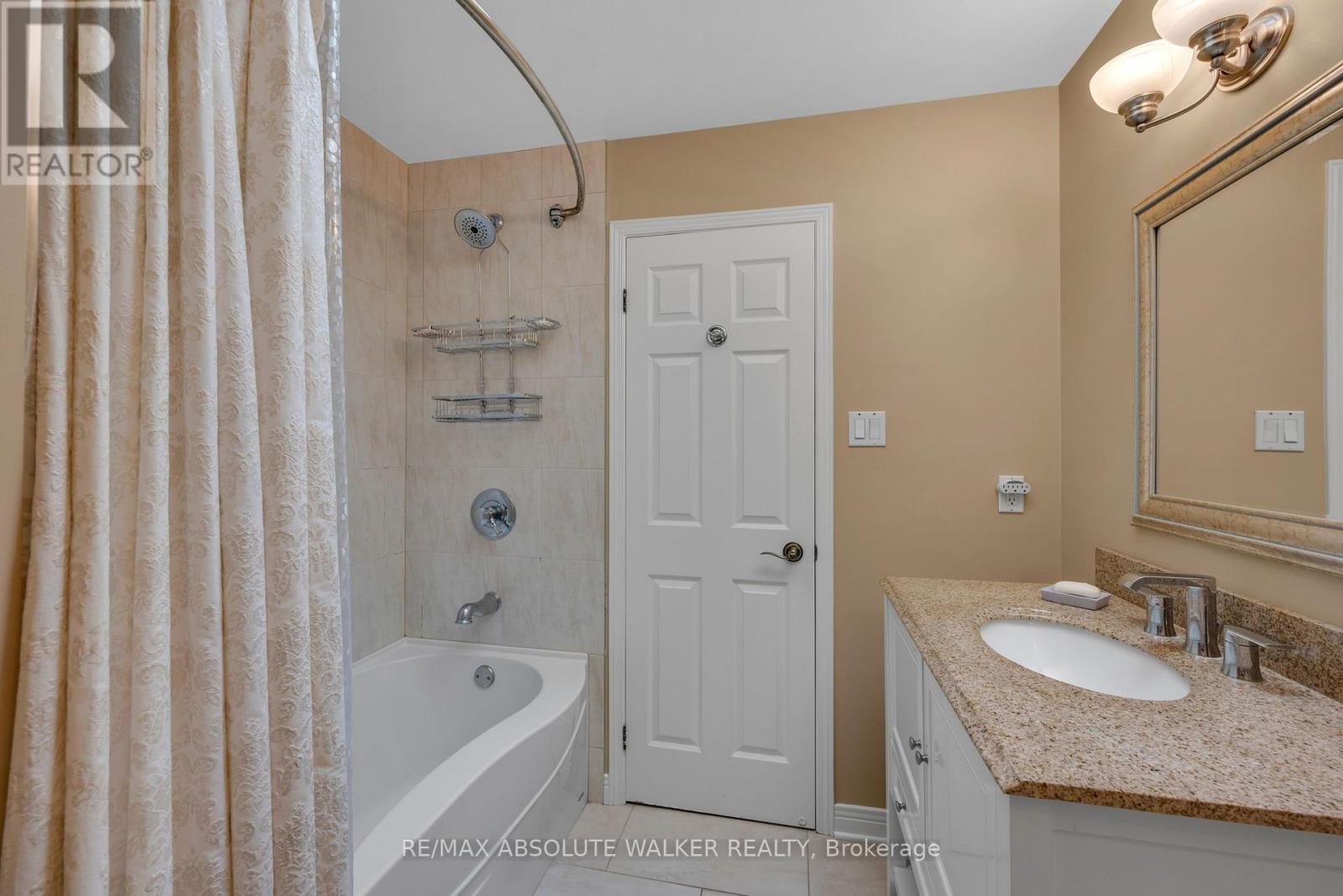 4 Bed, 4 Bath House for Sale in Ottawa – 30 ELDERWOOD TRAIL, Ottawa – MLS# X13540650 - Image 31