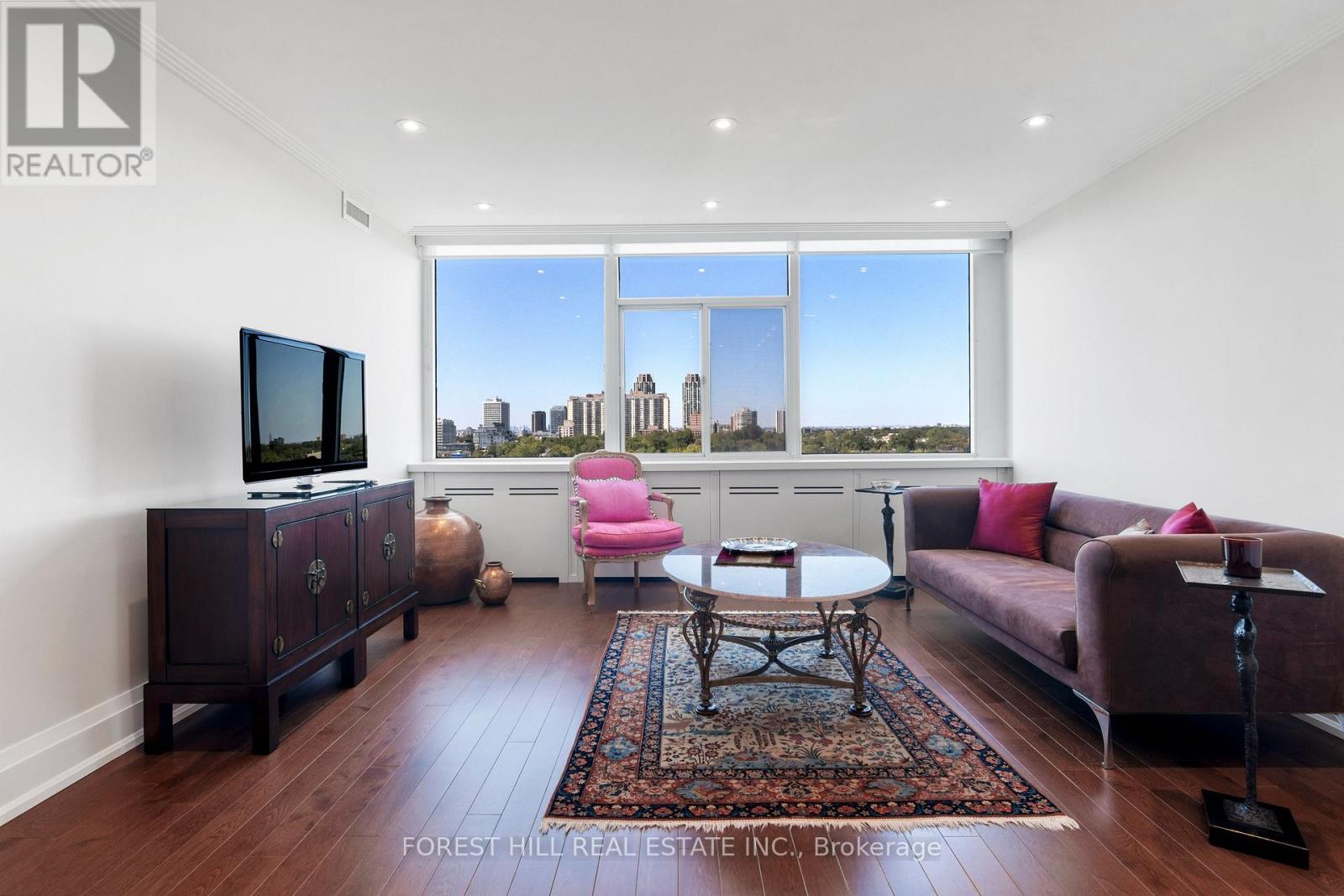 #1401 500 AVENUE ROAD - 18