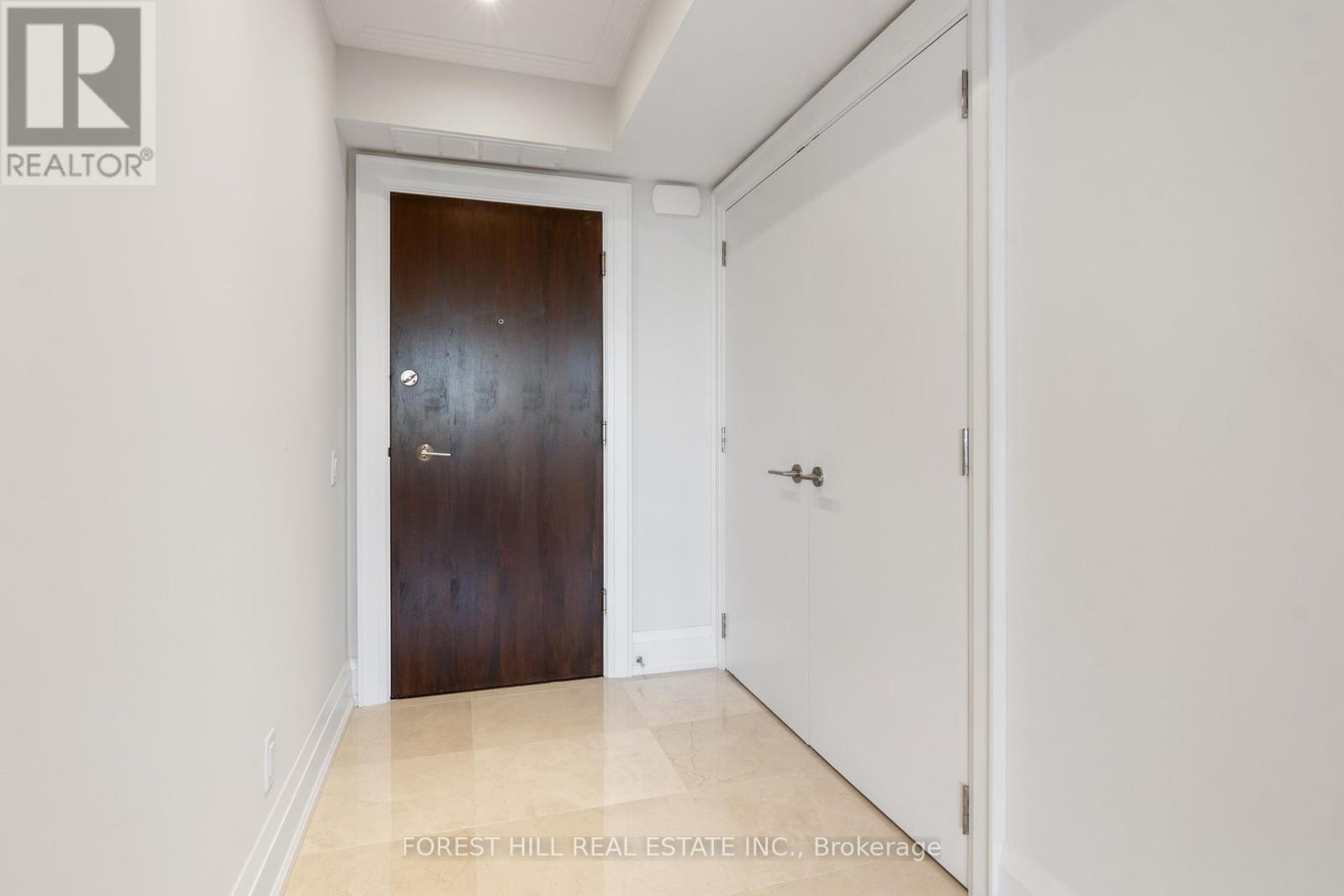 #1401 500 AVENUE ROAD - Image 3