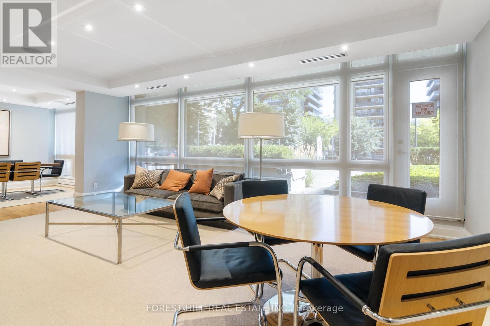 #1401 500 AVENUE ROAD - 31