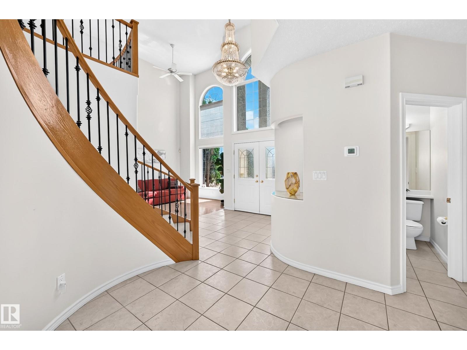 8820 158 AV NW — photo 30