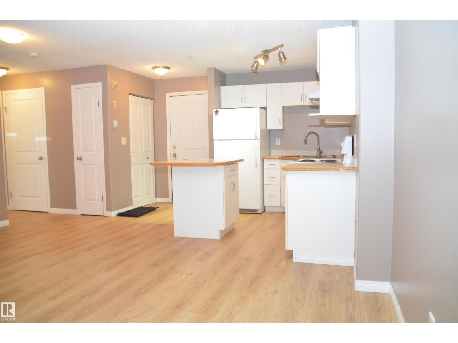 [private address] - Image 11