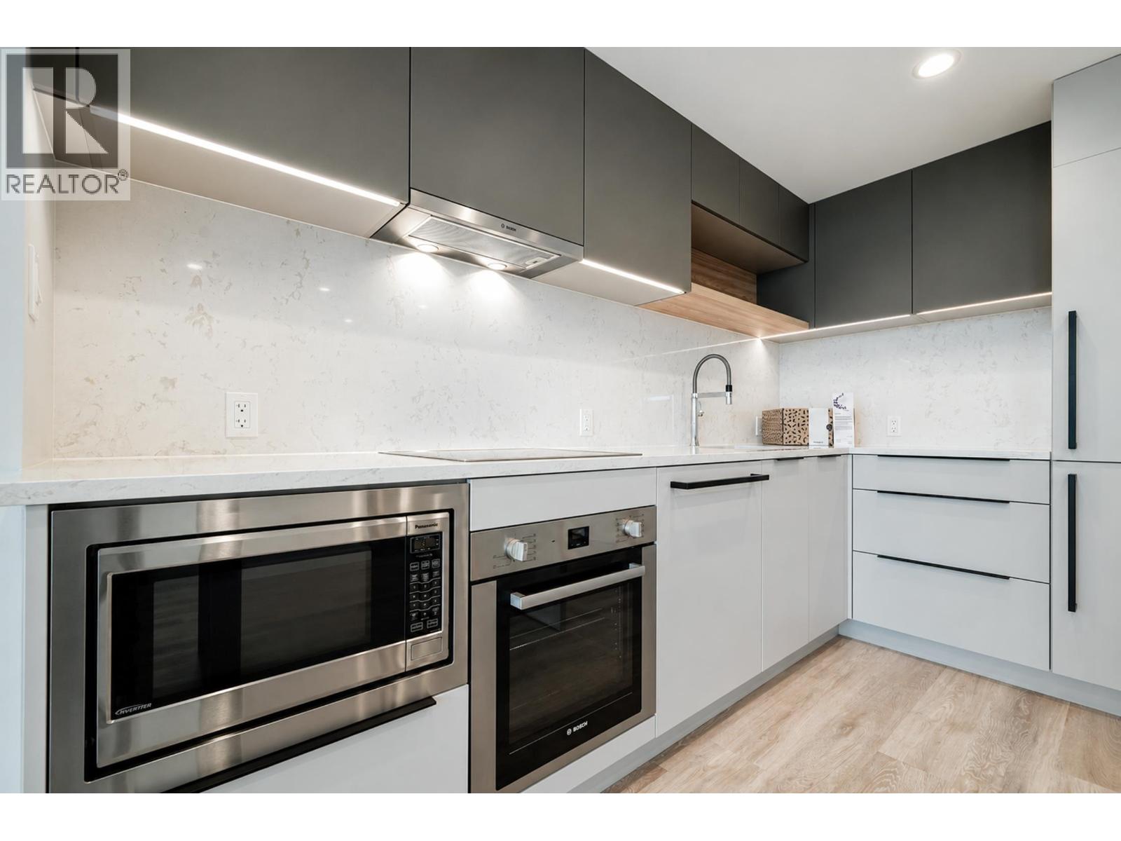 3502 567 EMERSON STREET, Coquitlam