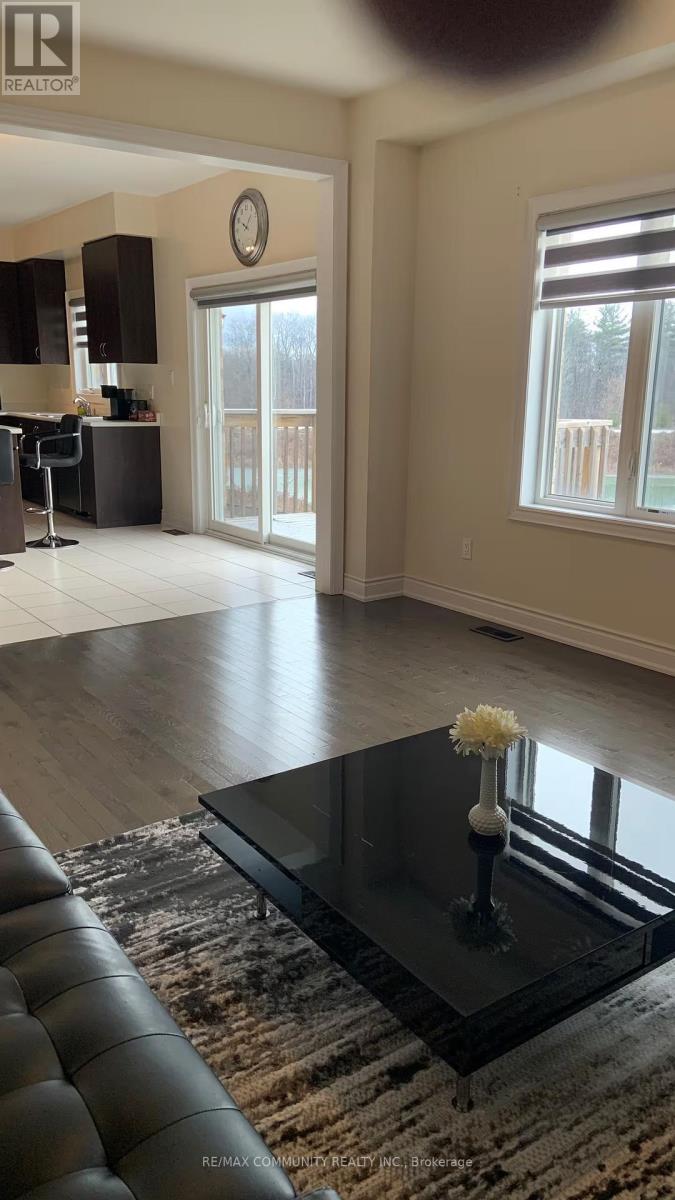 1345 BARDEAU STREET - 8