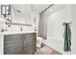 307 200 Nelson's Crescent, New Westminster, BC V3L0H4 Photo 18