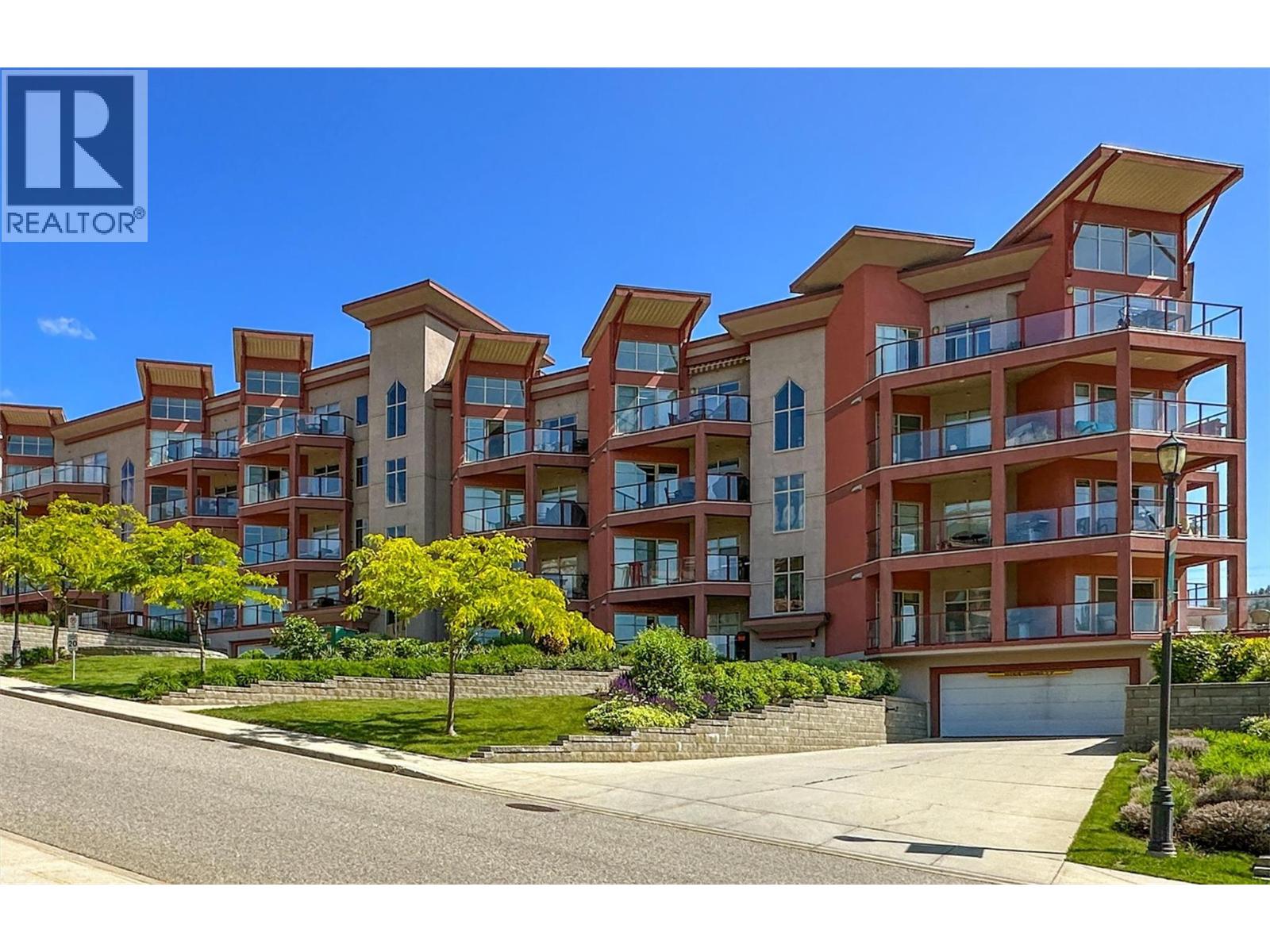 #512 3205 Skyview Lane - 2