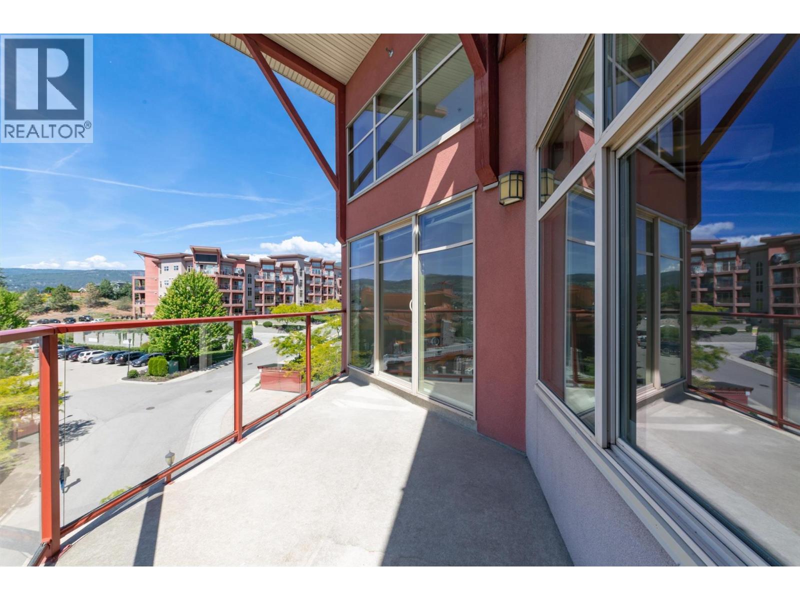 #512 3205 Skyview Lane - 5