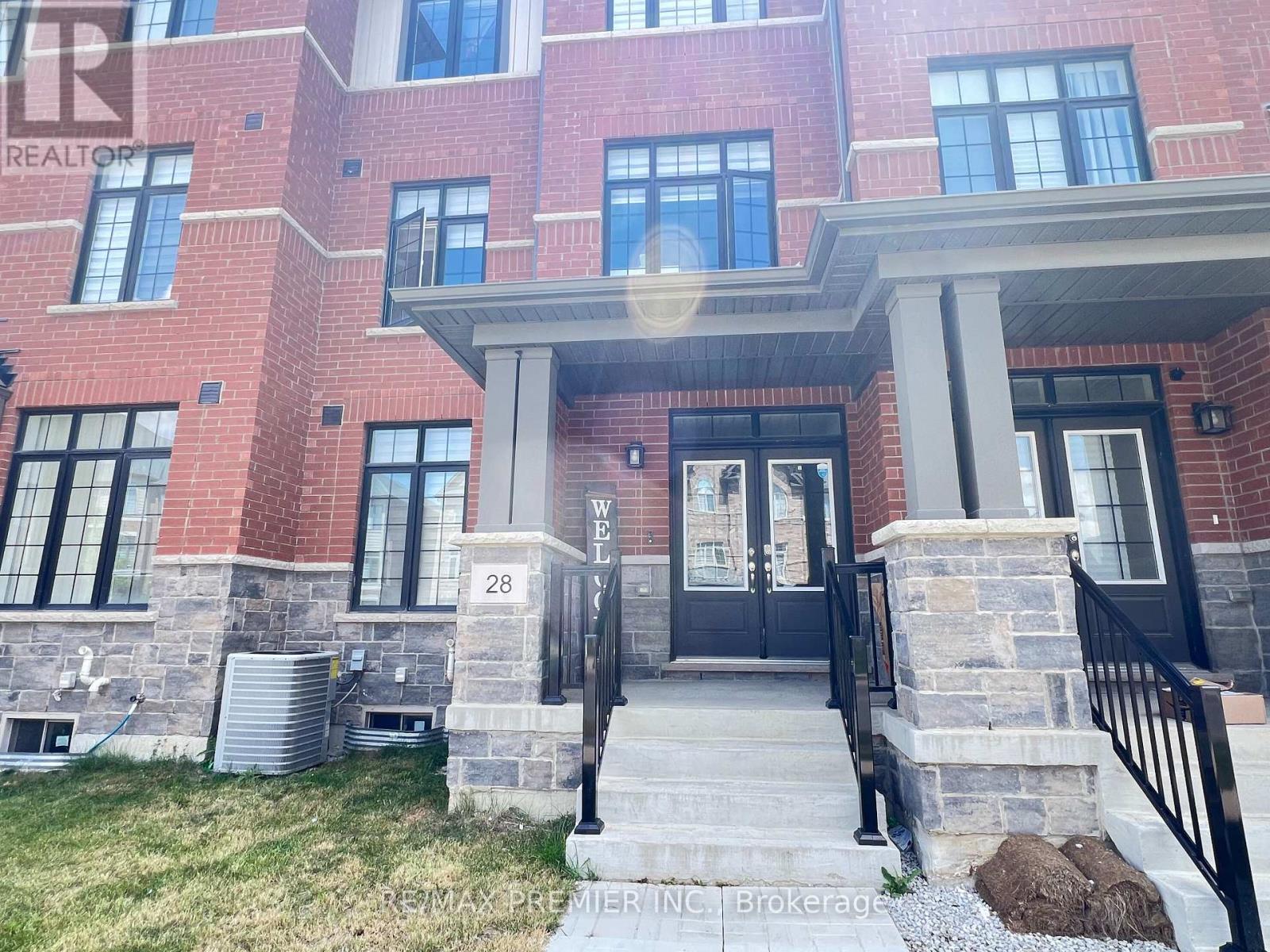 28 PETCH AVENUE - 2